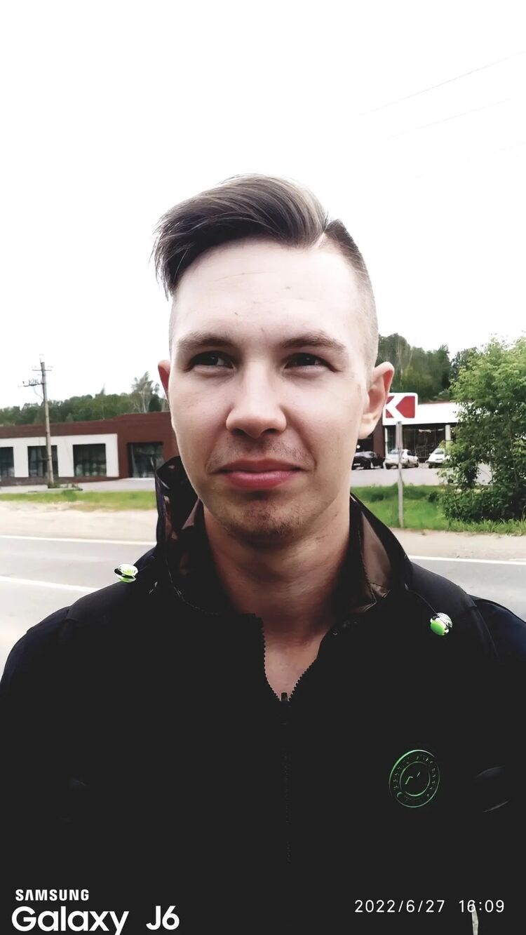  34508823  Alexander, 23 ,    