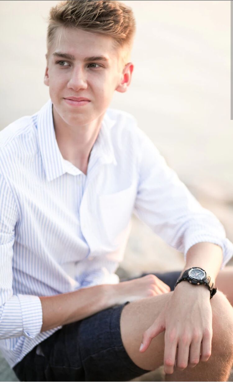  52510483  , 18 ,    Fontvieille