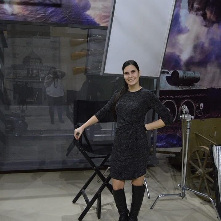  18621733  , 39 ,    -