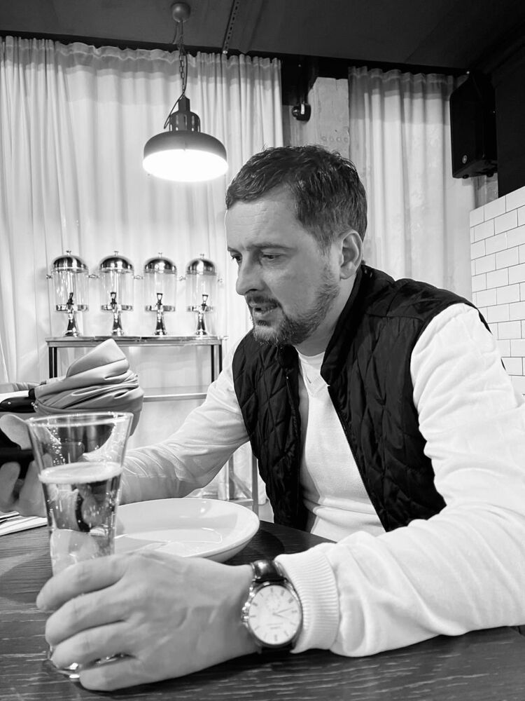 ���� 55164703 ������� Dato, 42 ����, ���� ���������� � �������