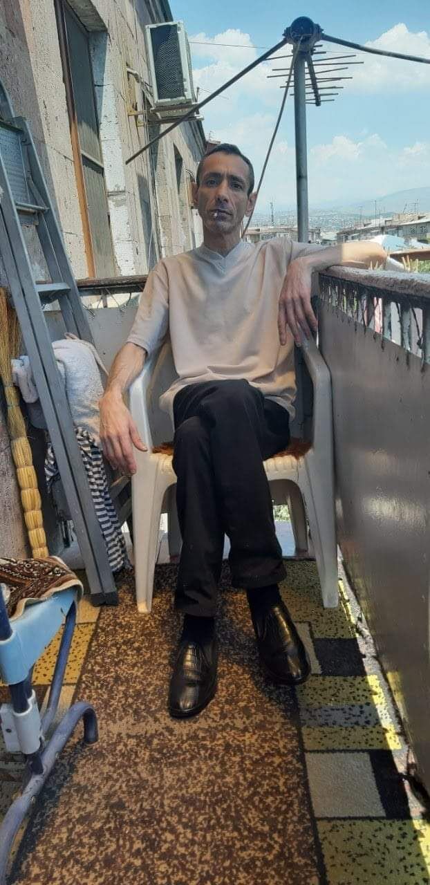  29765493  , 52 ,    
