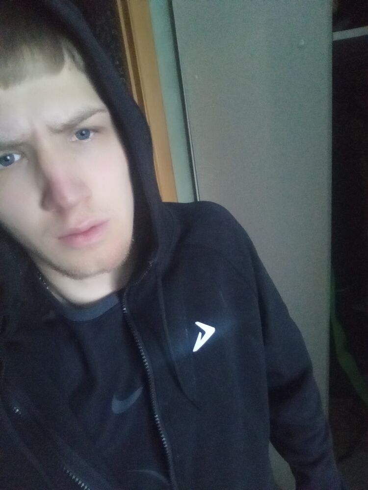  32435663  , 23 ,    