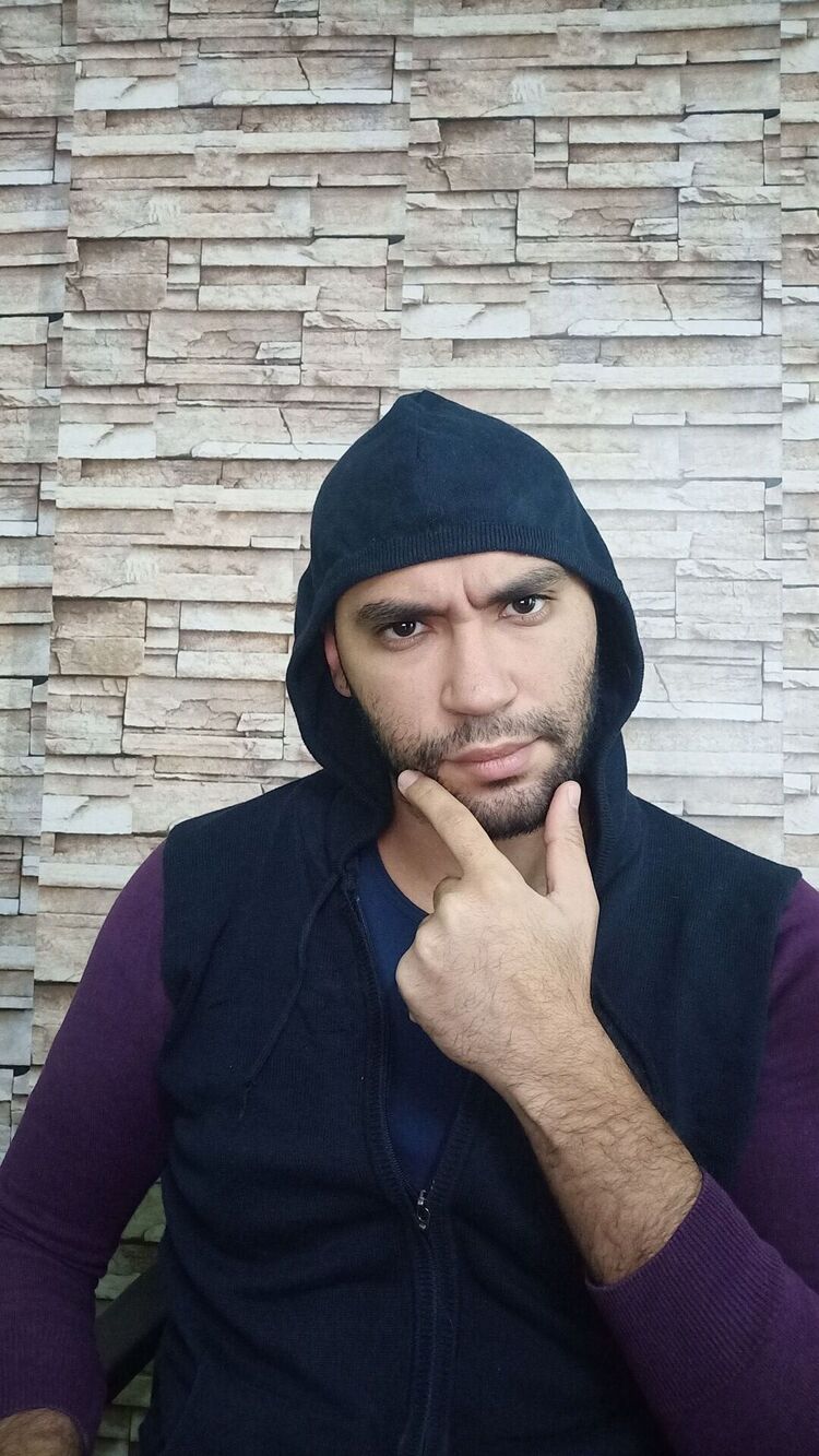  28538473  Ahmed, 32 ,    