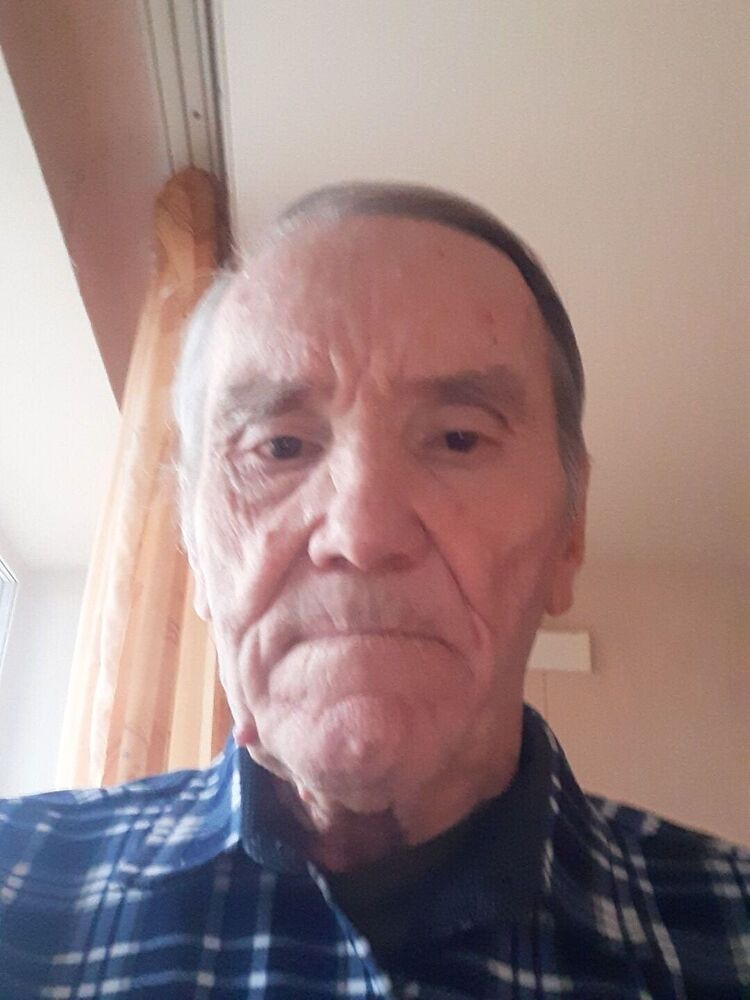  48163773  Anatoly, 72 ,    -