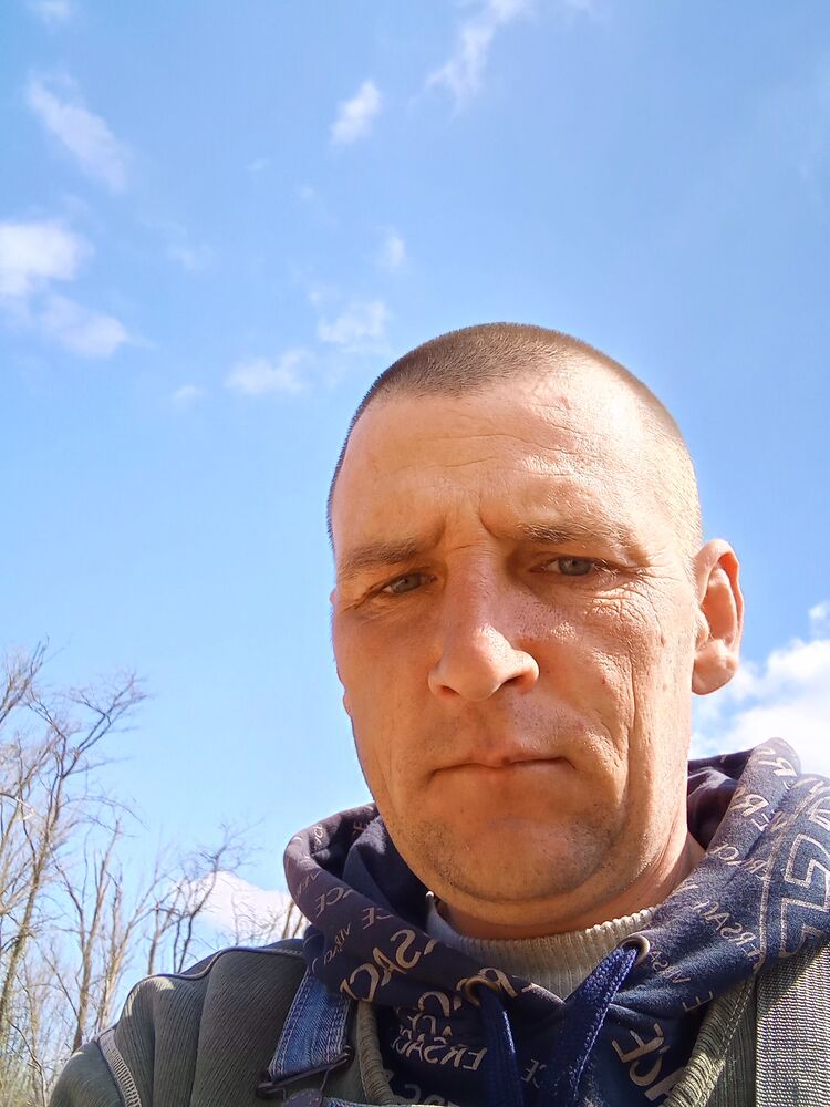  33834713  , 39 ,    