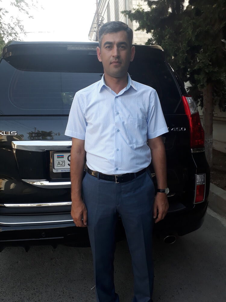  ,   Seymur, 43 ,     , c 