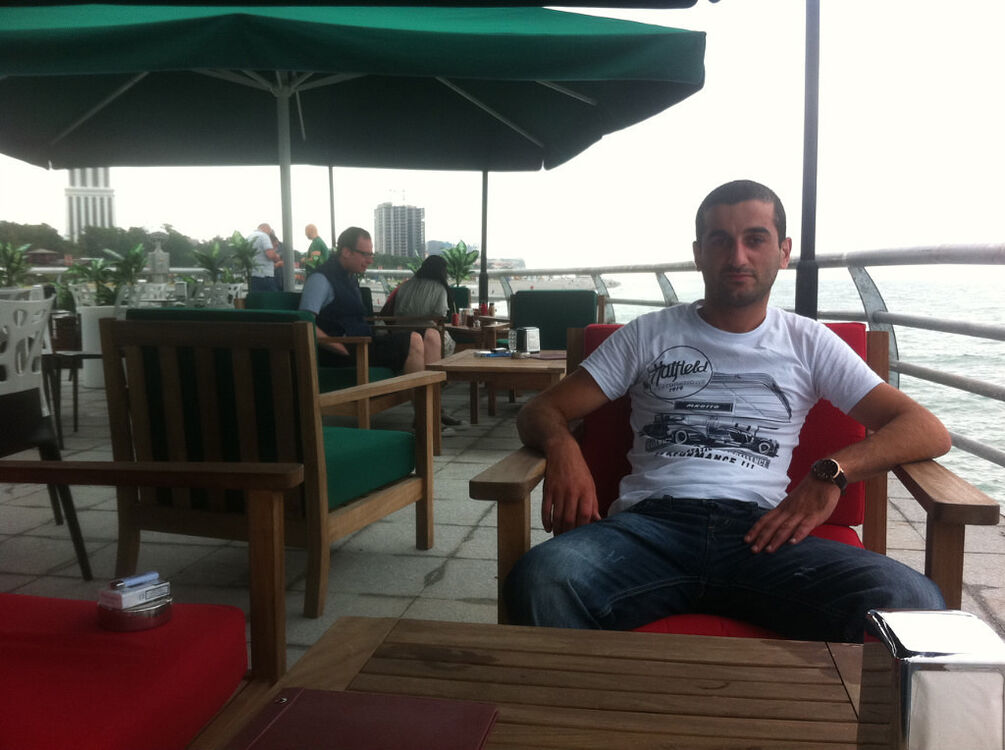  5474873  Lasha, 35 ,    