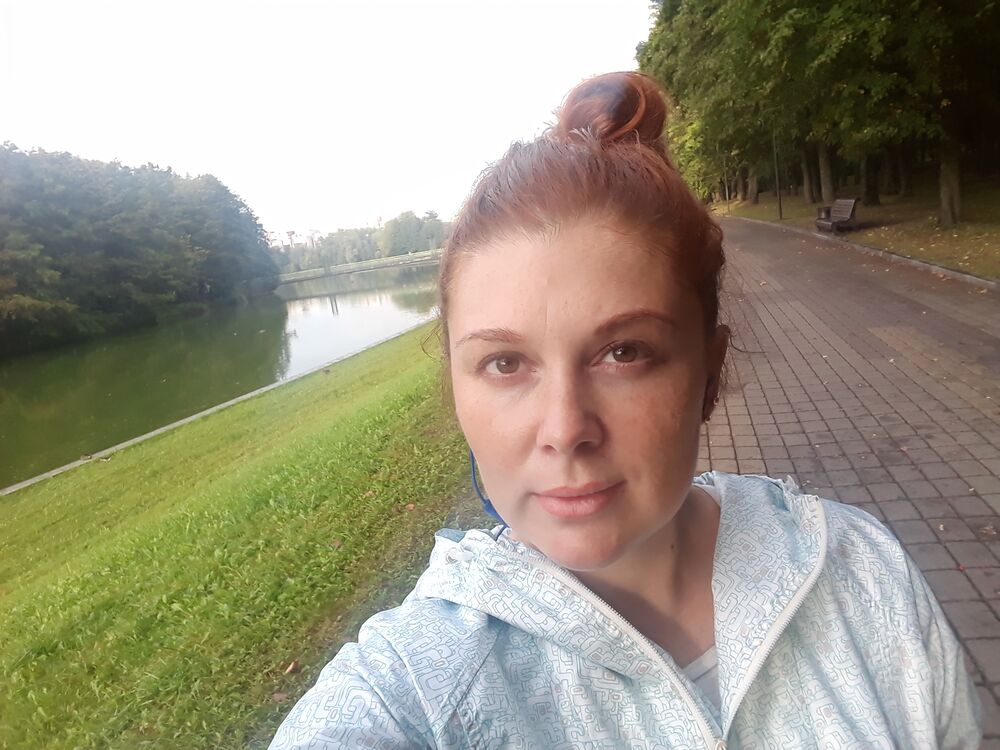  47467703  Alena, 44 ,    