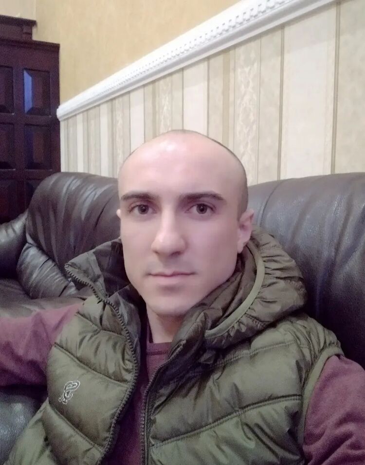  43960553  , 36 ,    -