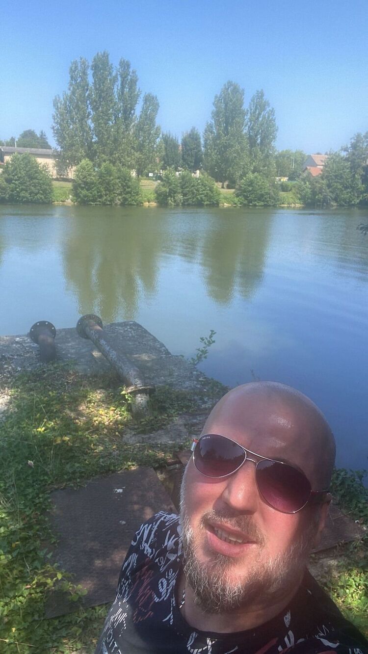  53289633  Dzevad, 33 ,    Bondy