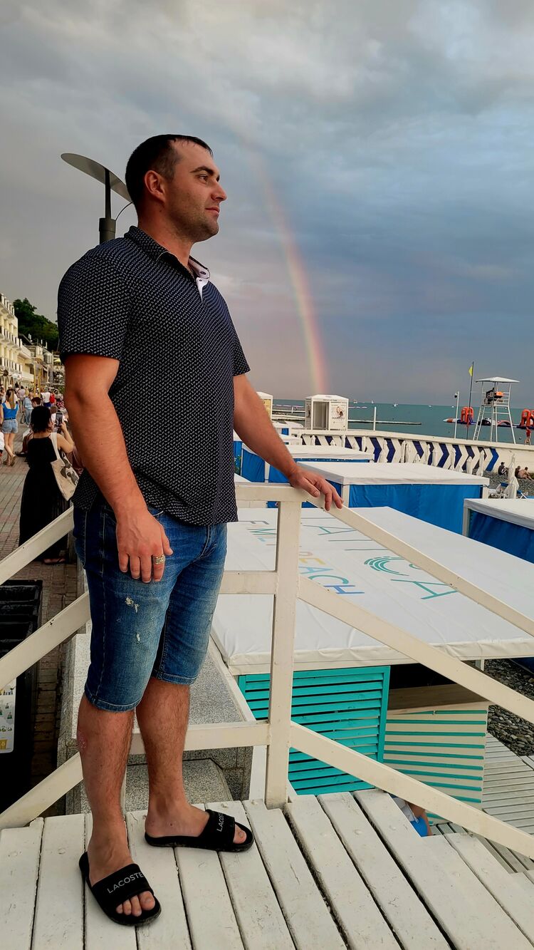  ,   Zheka, 35 ,     
