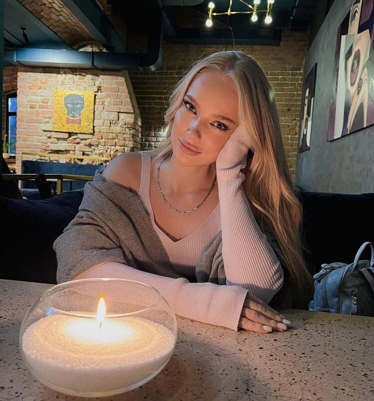 ���� 52608223 ������� �����, 28 ���, ���� ���������� � ������