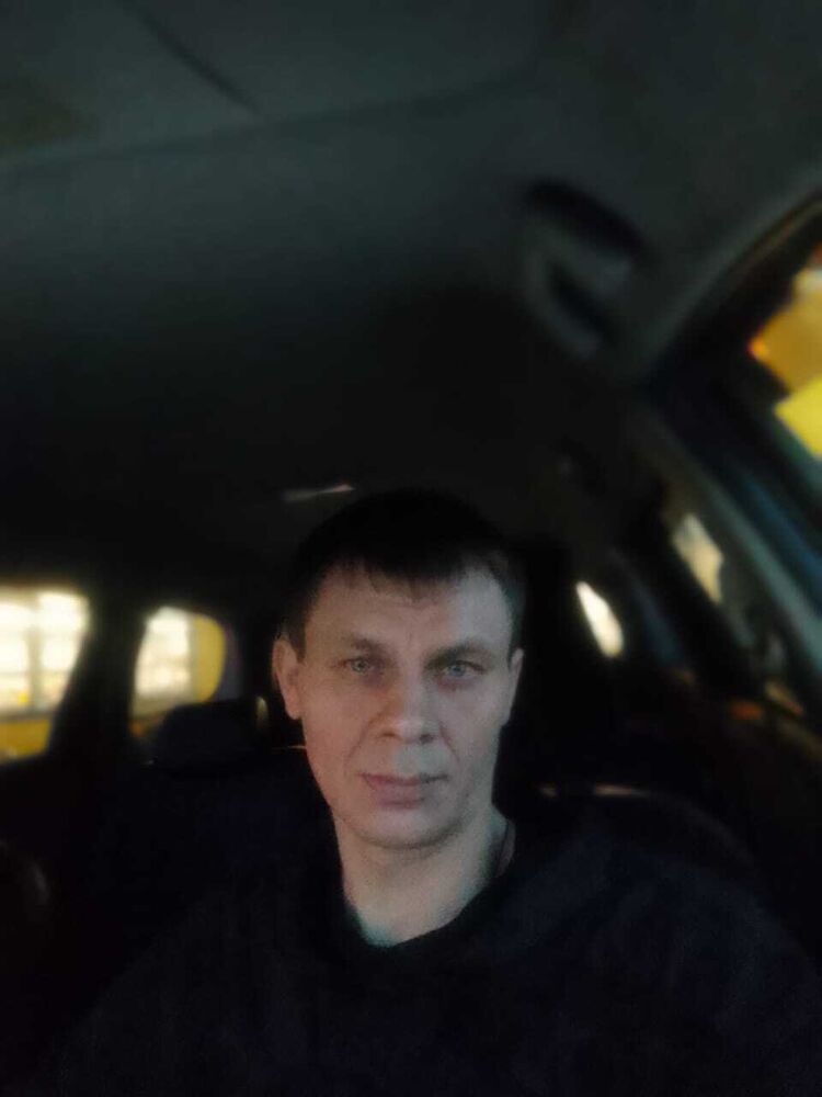  50740543  Pavel, 34 ,    