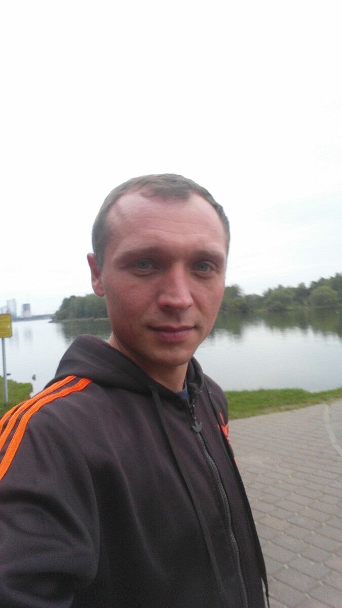 ���� 10753903 ������� �����, 44 ����, ���� ���������� � ������