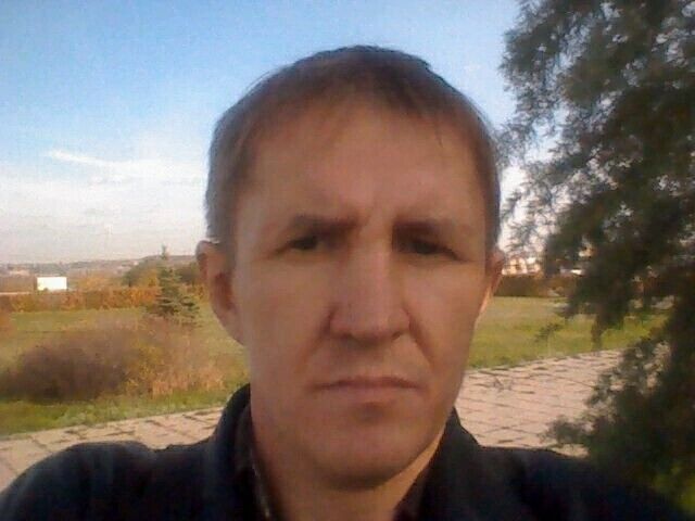  31625483  , 48 ,    