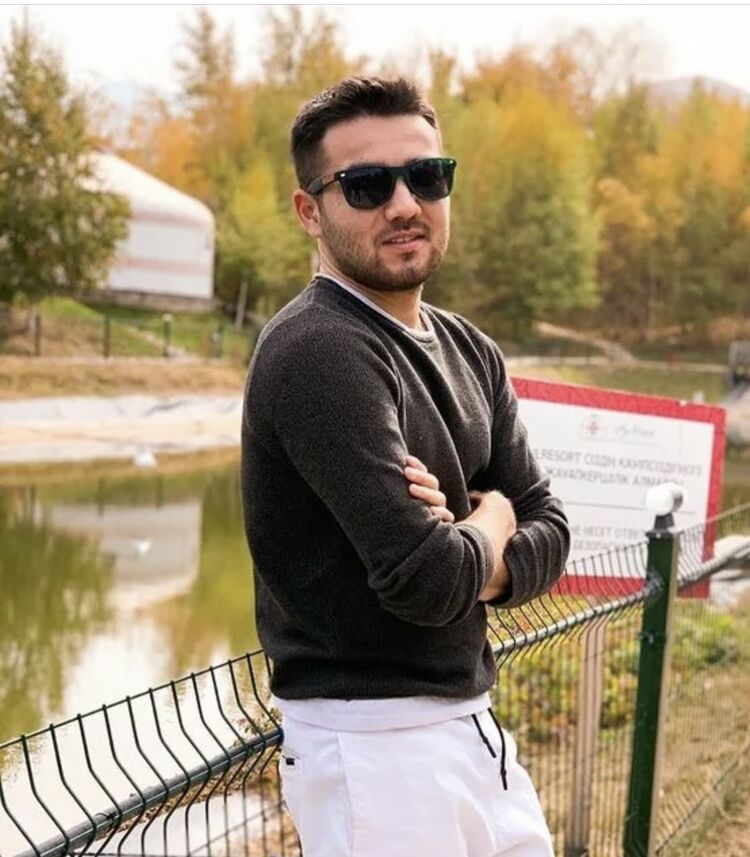  45008833  Ruslan, 32 ,    