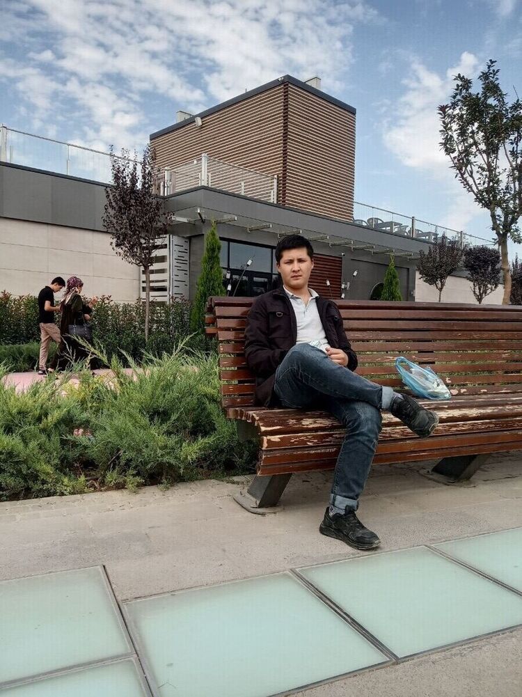  ,   Aziz, 27 ,   ,   , c 
