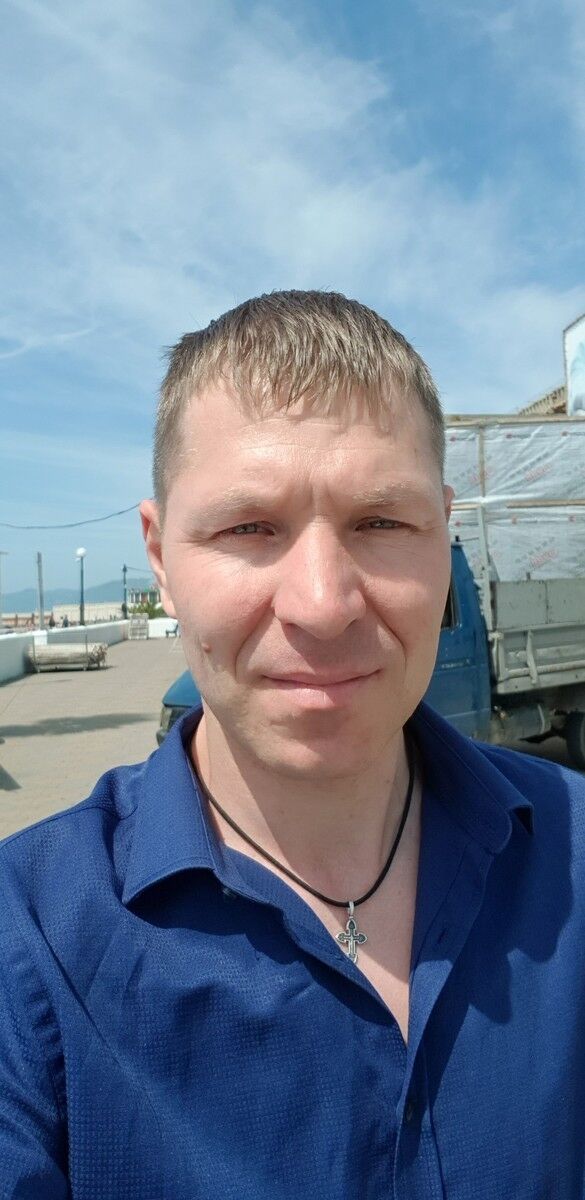  ,   ANDREI, 40 ,   ,   , c 