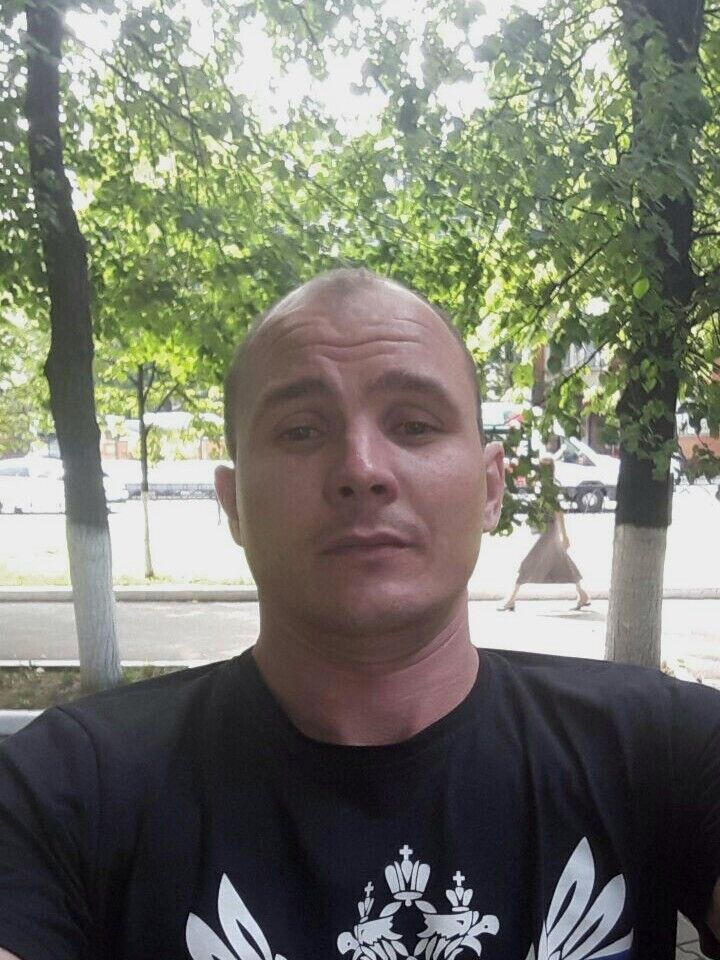 36724753  , 40 ,    