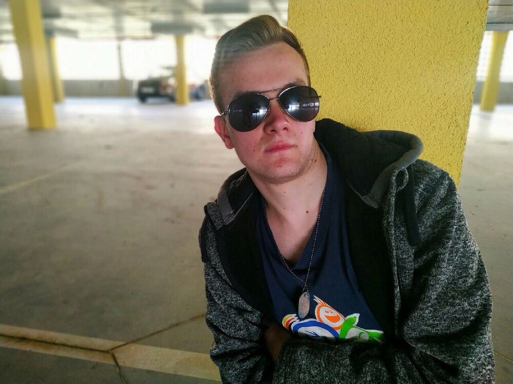 ���� 24974583 ������� �������, 32 ����, ���� ���������� � ������������