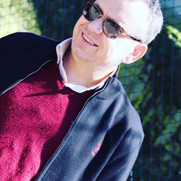  Canary Wharf,   Abbas, 49 ,   ,   