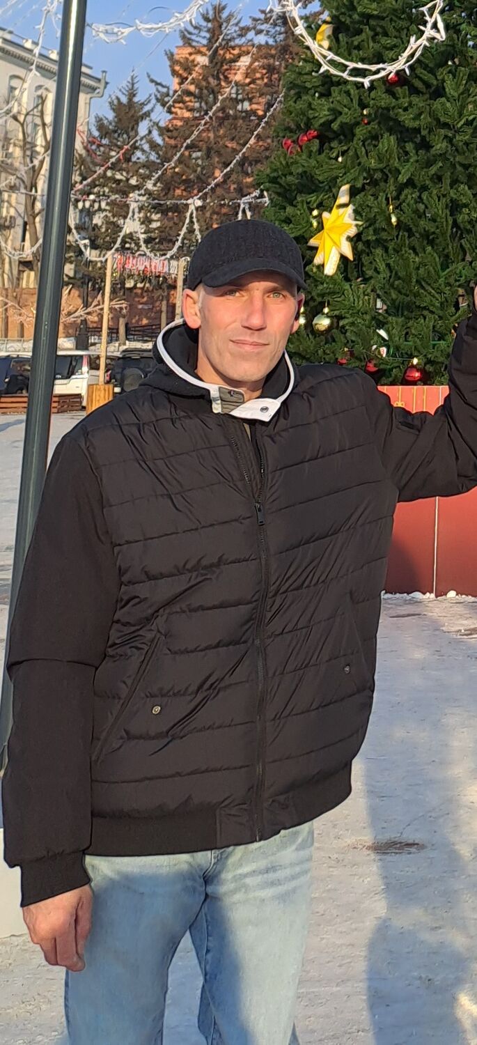  37260053  , 46 ,    -