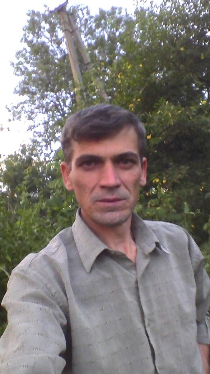  ,   Ivan, 46 ,     , c 