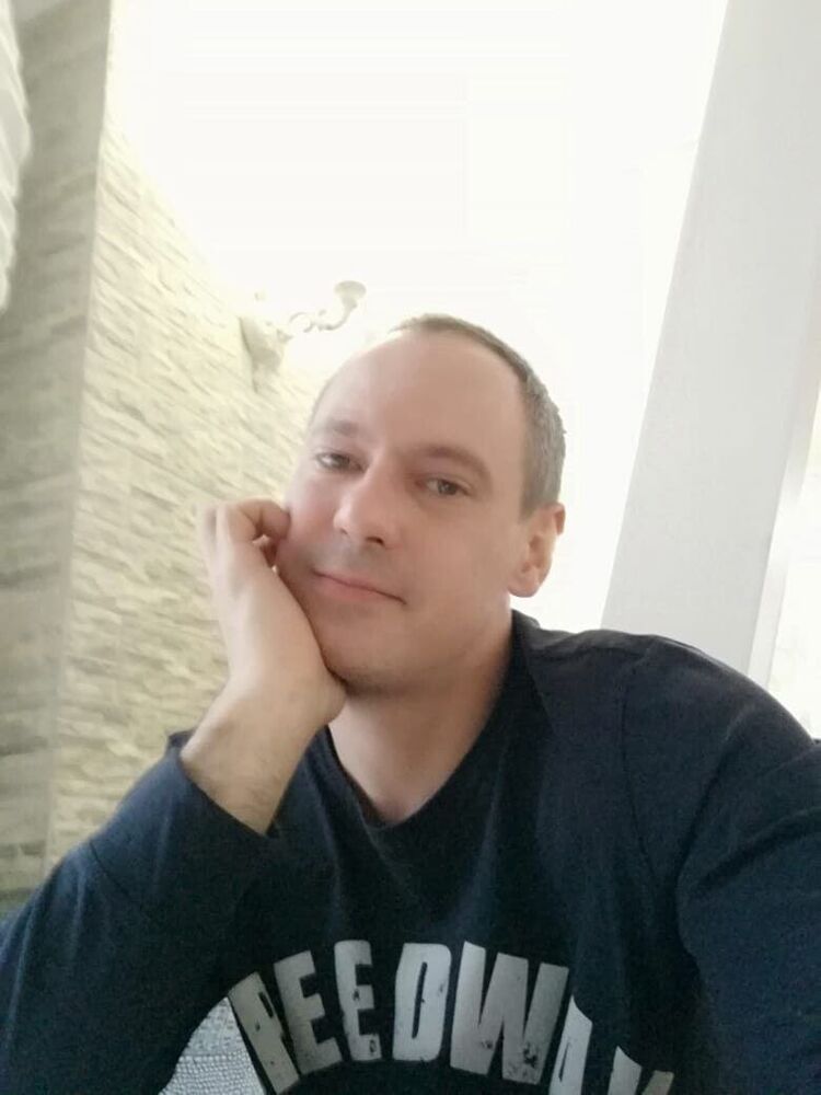  31863003  , 42 ,    