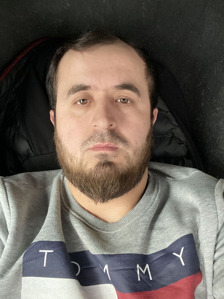  49757743  , 24 ,    