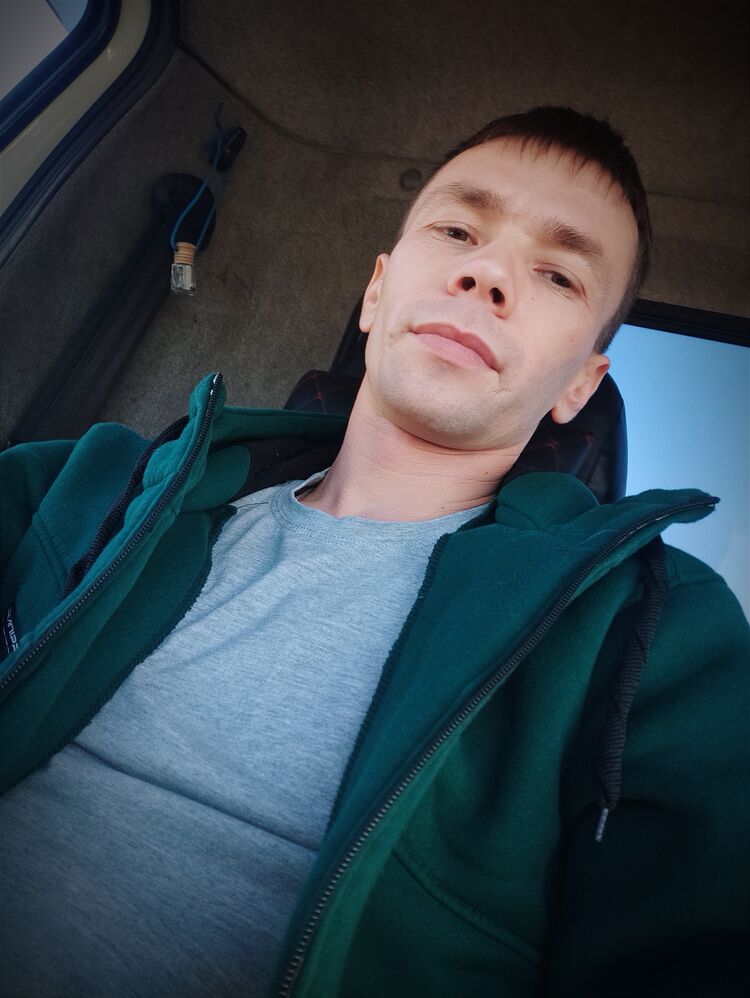  --,   Danil, 33 ,   ,   