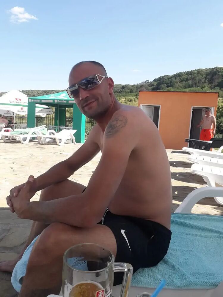  Kubrat,   , 34 ,   ,   