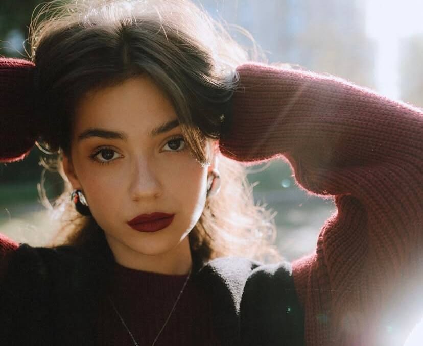  --,   , 24 ,   ,   