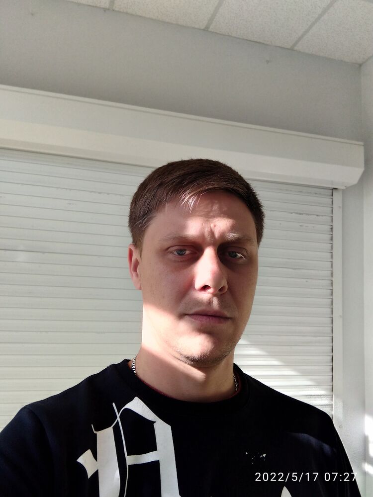  26552913  Anton, 35 ,    