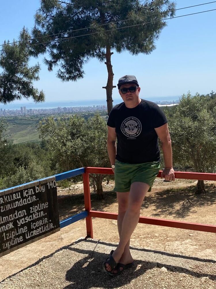  30027893  , 37 ,    -