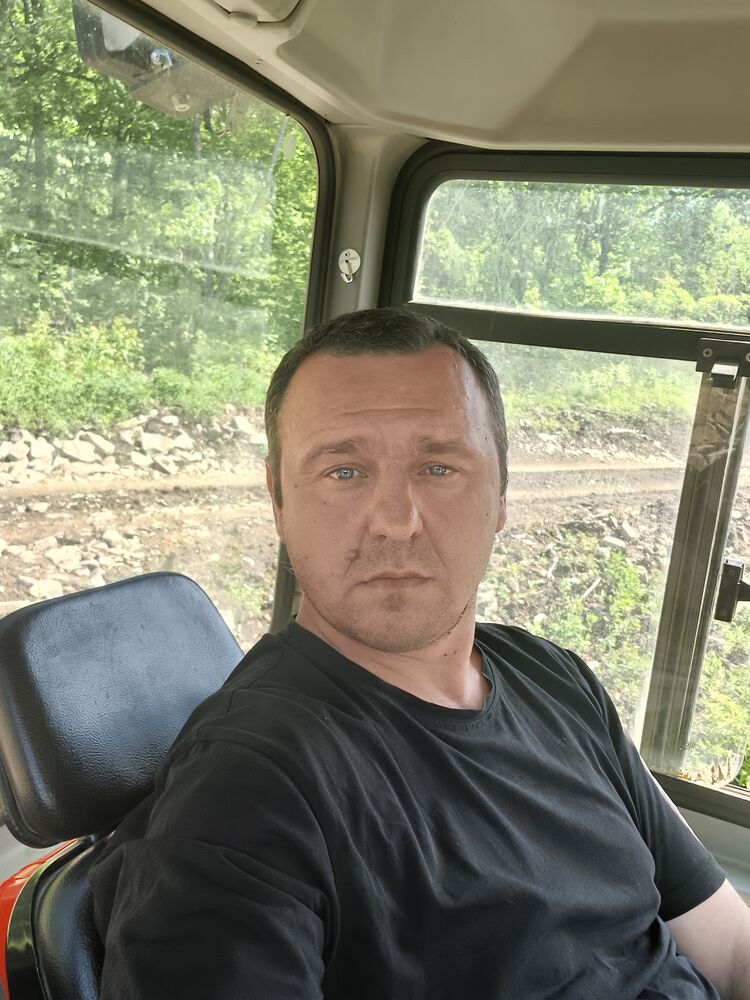  52048293  , 42 ,    -