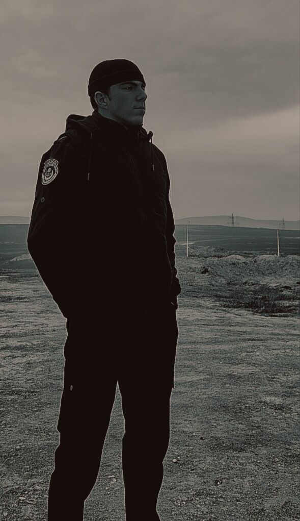  54183113  Lezgin, 20 ,    