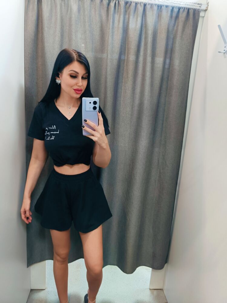  ,   Lil, 30 ,   ,   , c , 