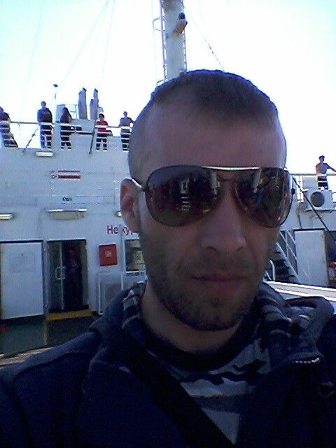  10147753  Oleg, 49 ,    