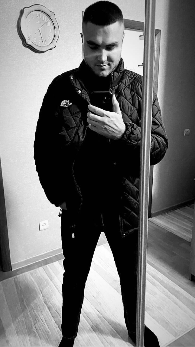  -,   Igor, 26 ,   ,   
