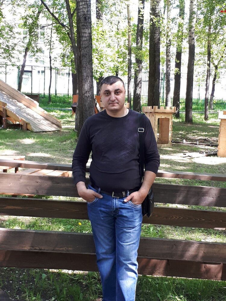  9842973  , 43 ,    