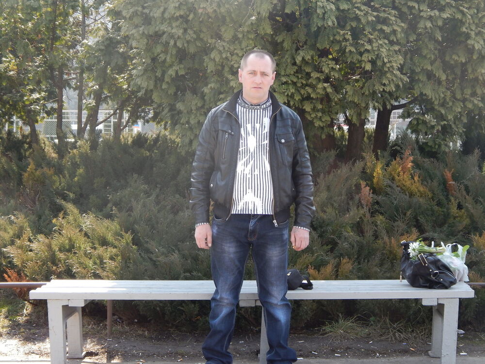  7386803  ALEX, 49 ,     