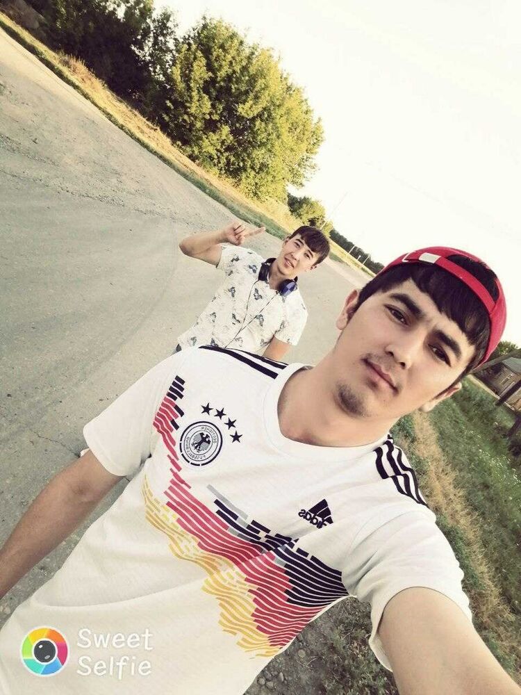  22318243  Jony, 26 ,    