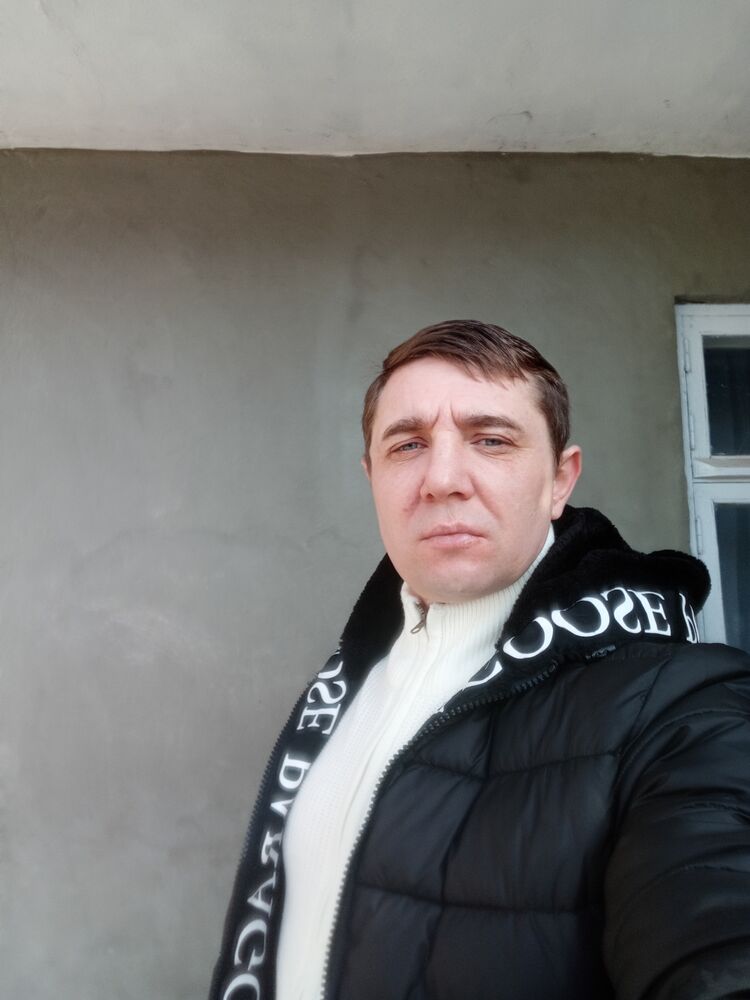  ,   Vladimir, 41 ,   ,   