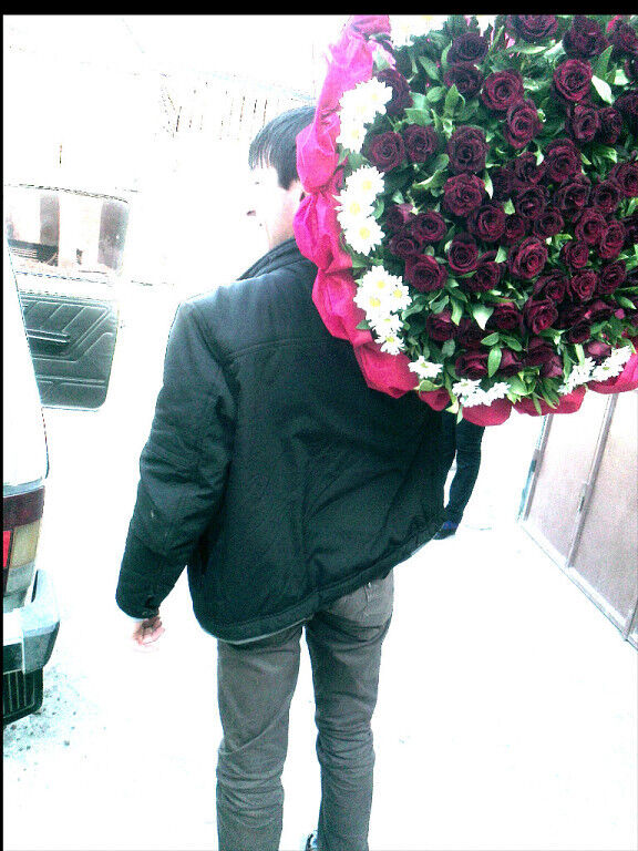   ,   Maks, 32 ,     , c 