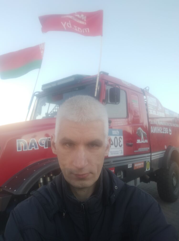 52716313  , 36 ,    