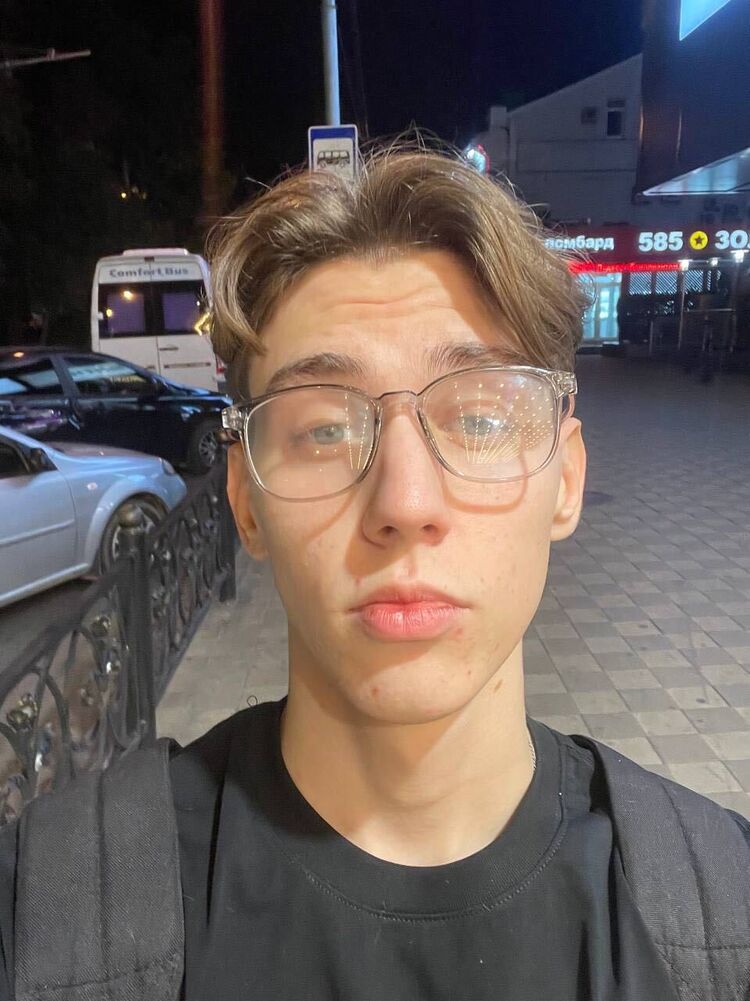 ���� 48379123 ����� ������, 19 ���, ���� ���������� � ����������