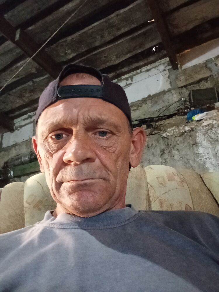  45730793  , 48 ,    