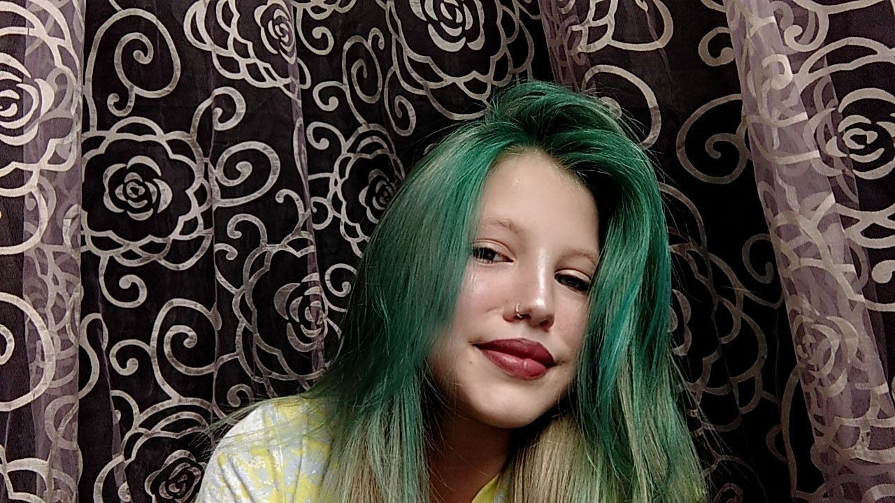 35642883  , 24 ,    