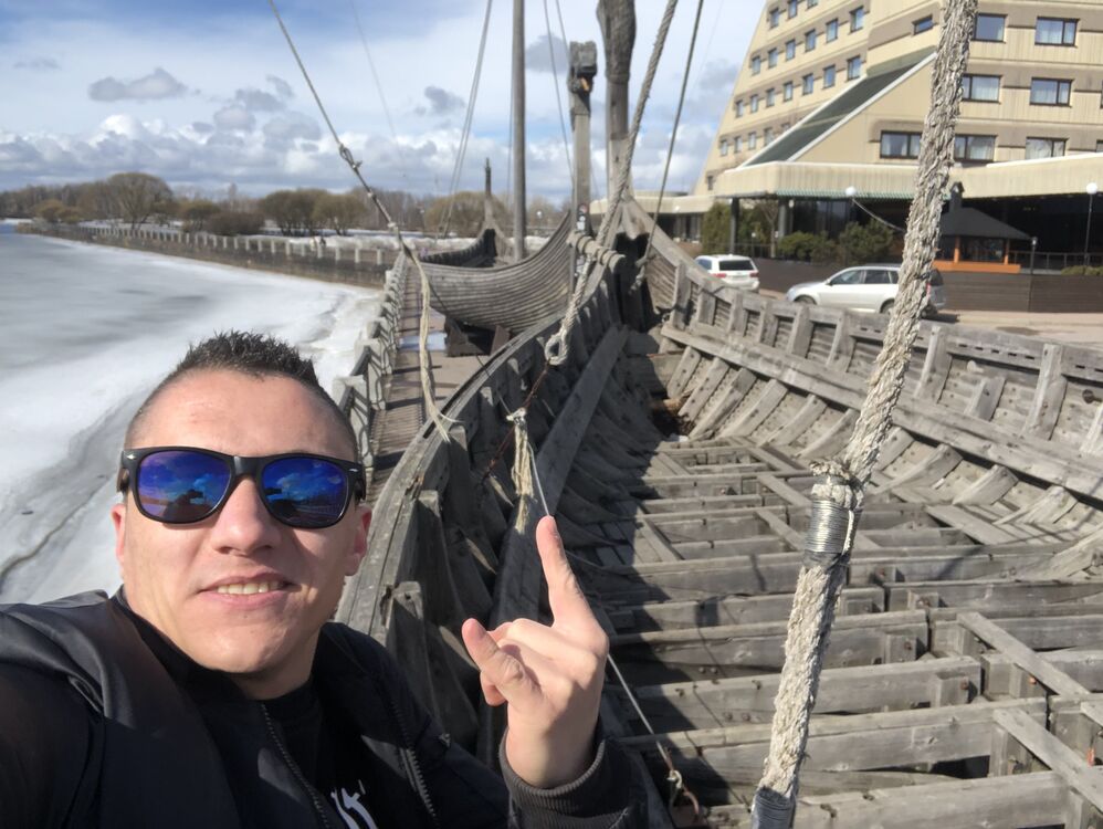  26200643  Rasim, 35 ,    -