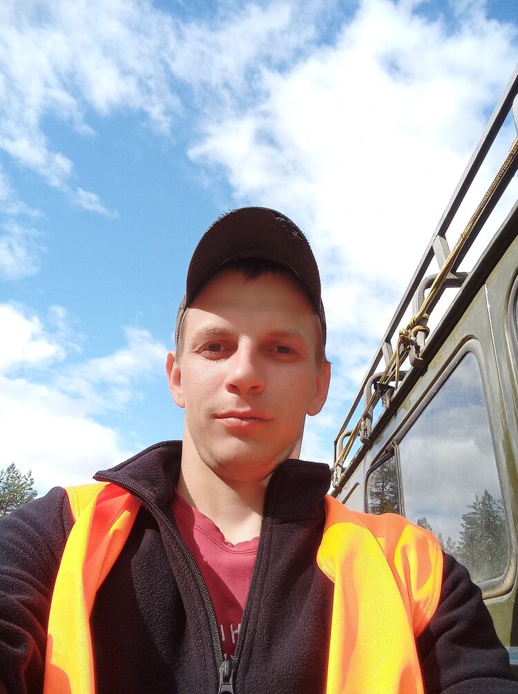  27591943  Vanya, 33 ,    